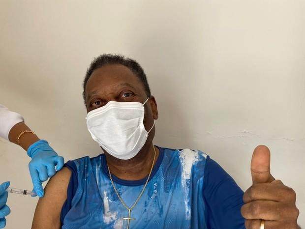 1614750402842038991.jpg pele.jpg